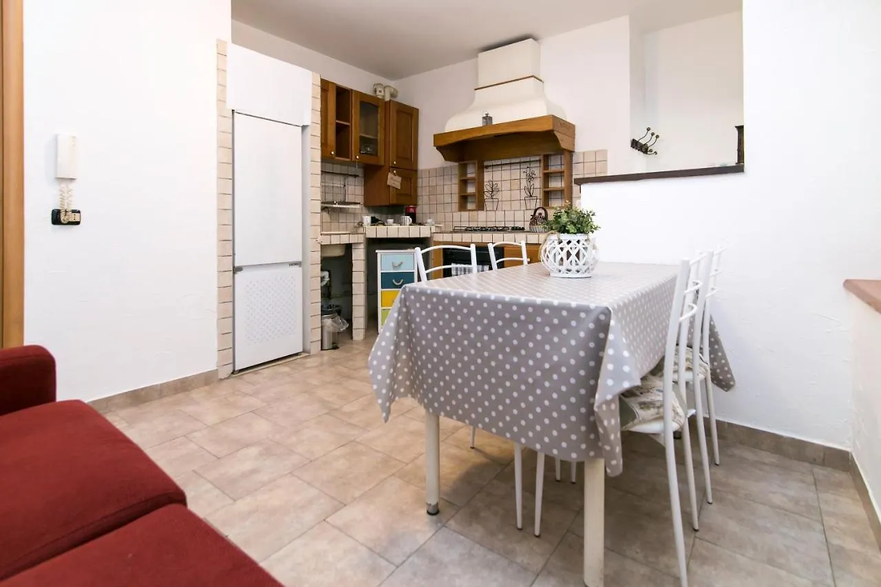 ** Frühstückspension Conte Durini Apartments & Rooms Arcore Italien