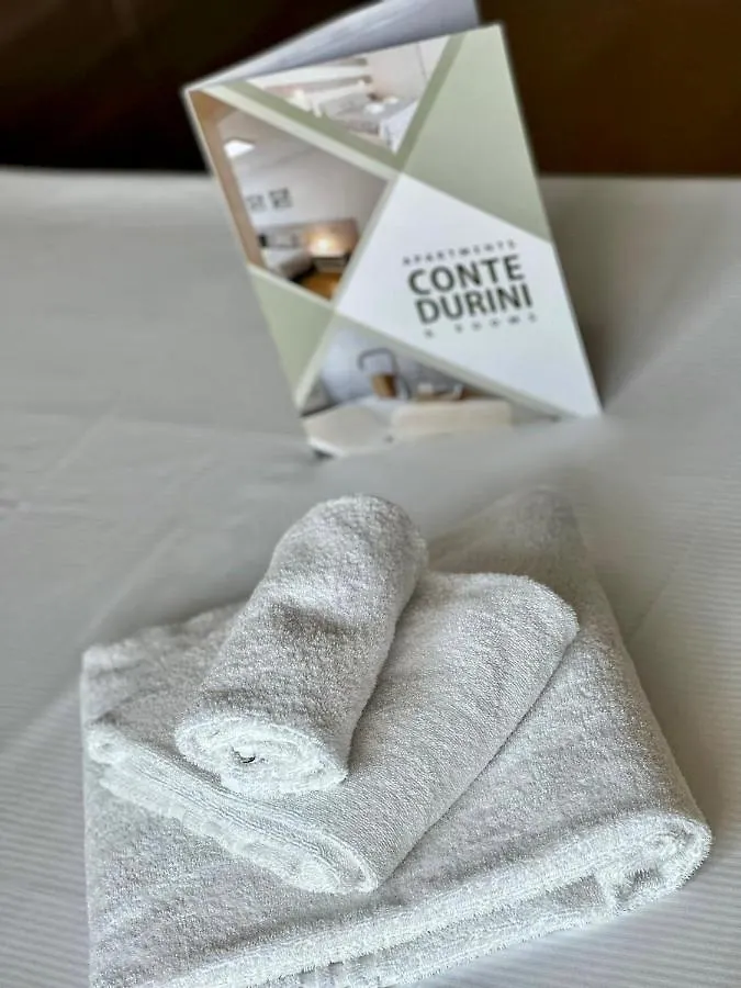 ** Frühstückspension Conte Durini Apartments & Rooms Arcore Italien