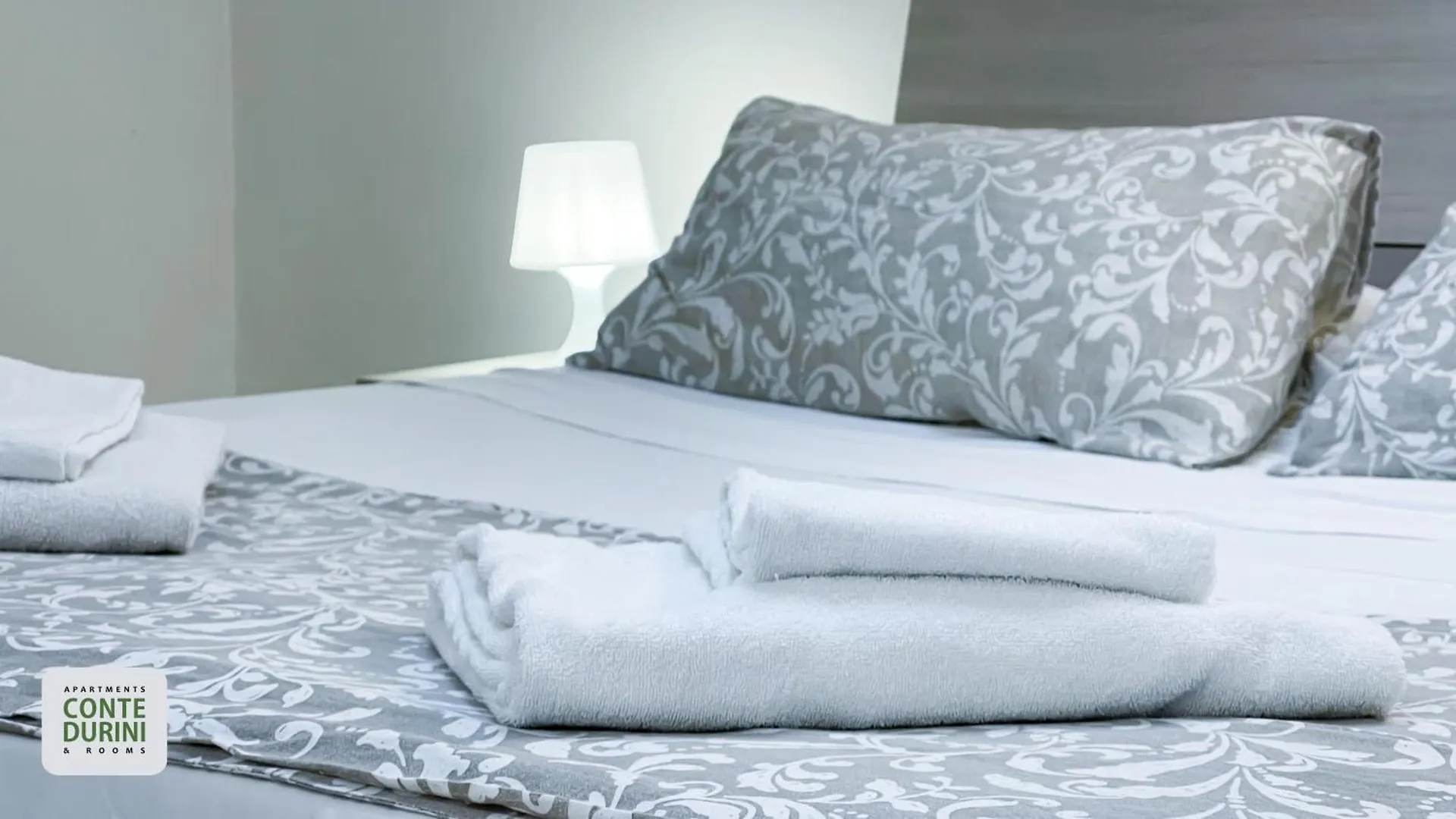 Conte Durini Apartments & Rooms Arcore Bed & Breakfast
