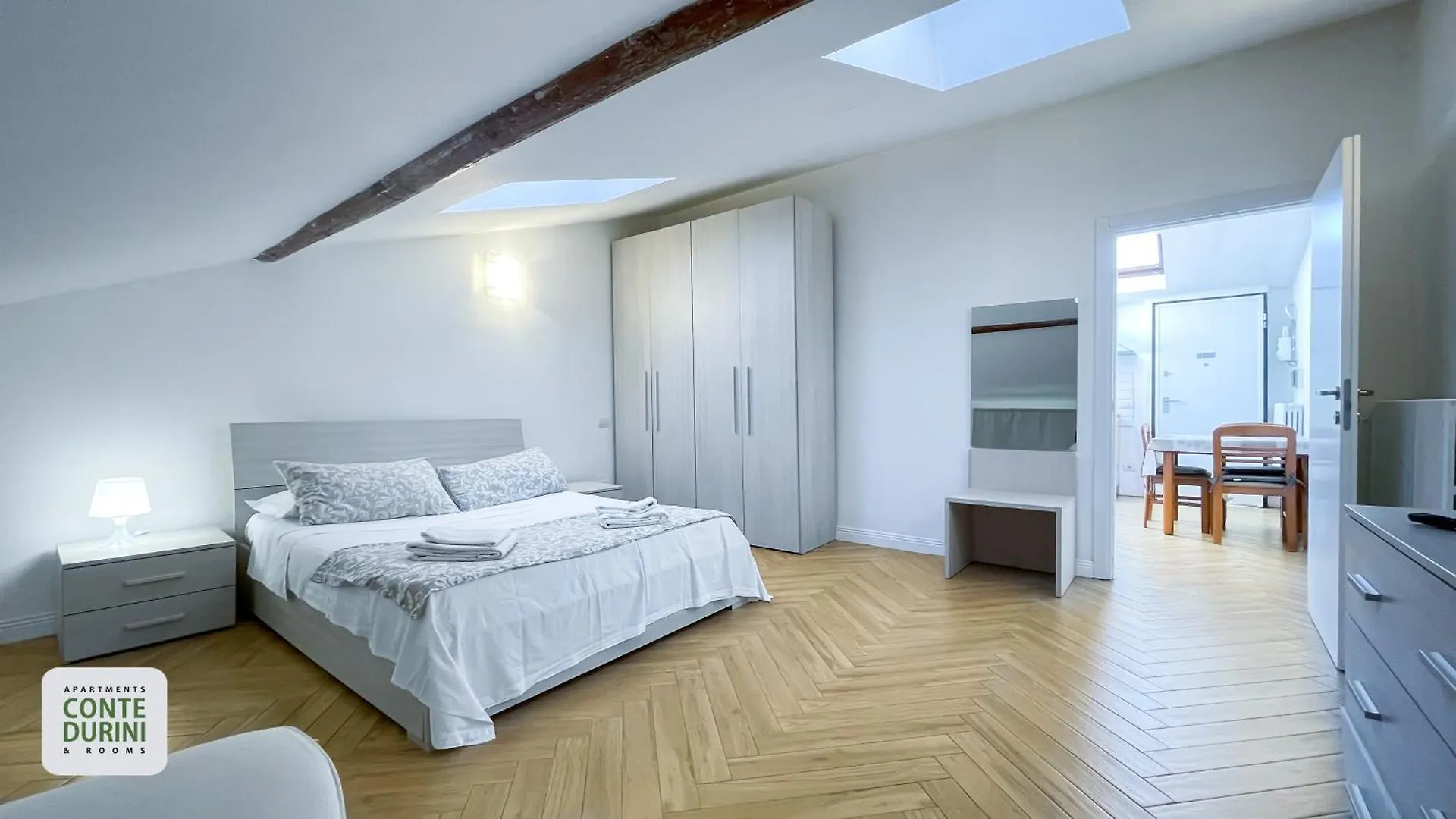 Conte Durini Apartments & Rooms Arcore